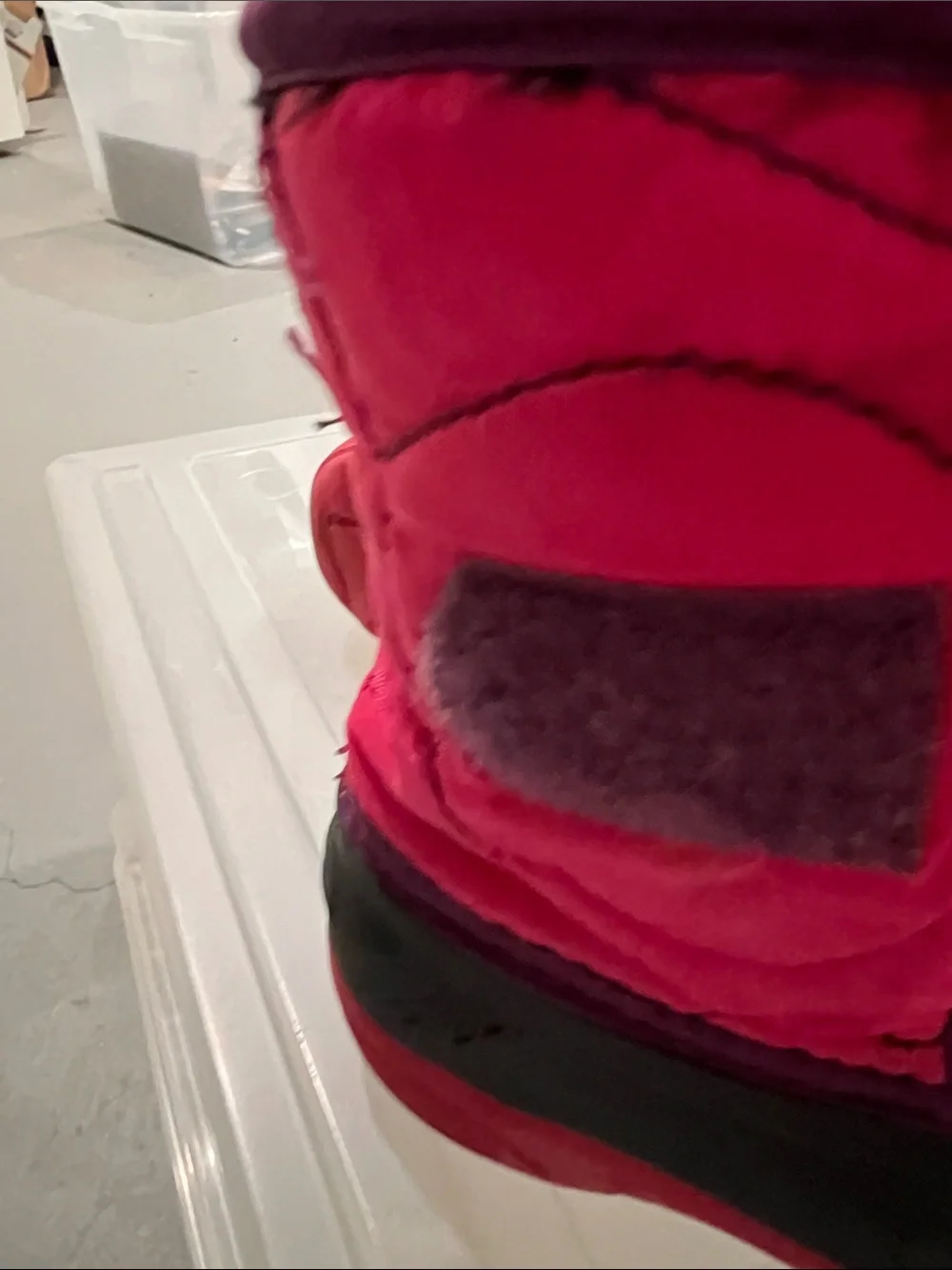 Kamik Snowbugs Insulated Snow Boots in Fuchsia with Plum Trim EUC